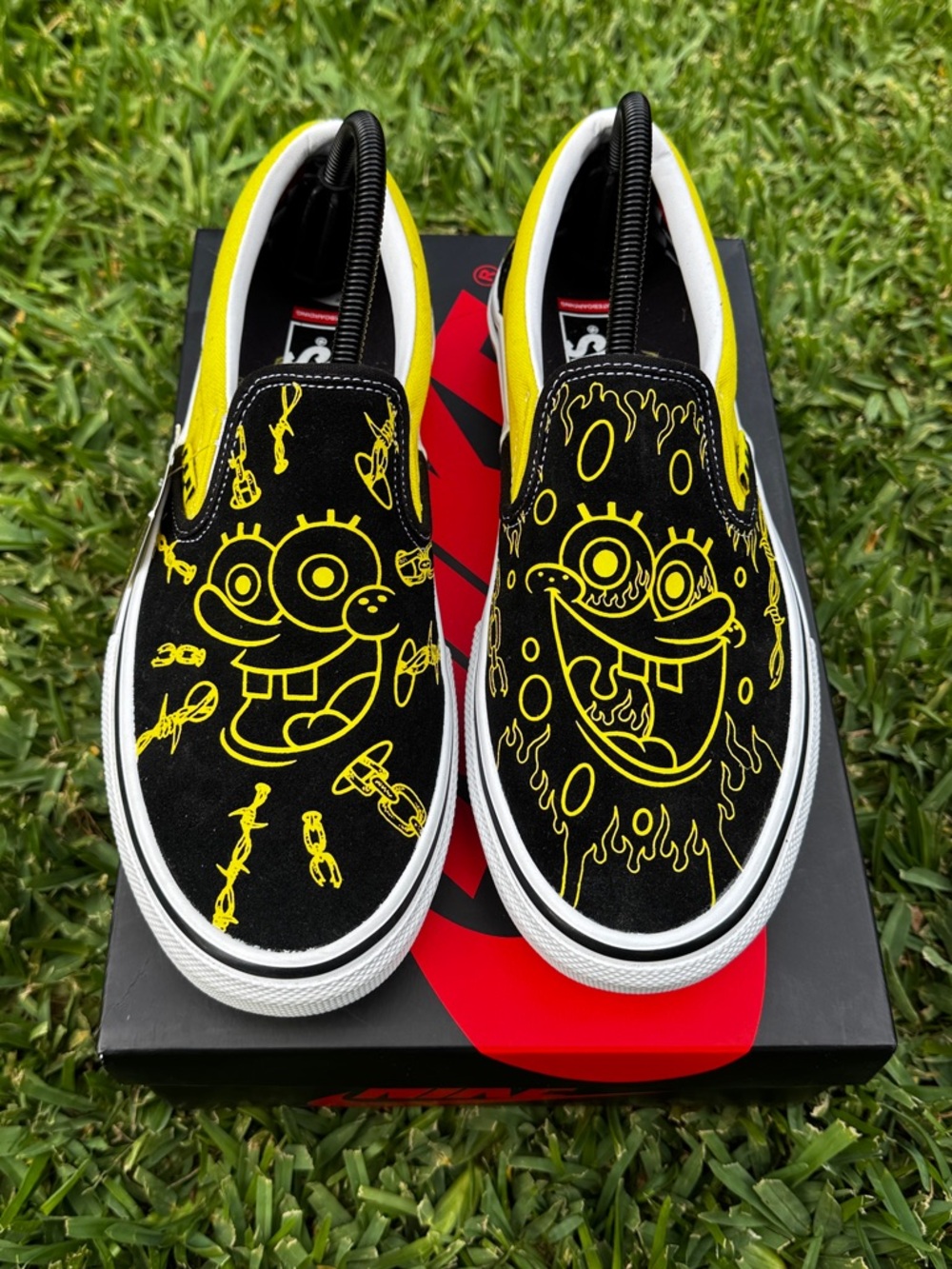 Vans x Spongebob Skate Slip-On - skate shoes
(M 9 / W 10.5)